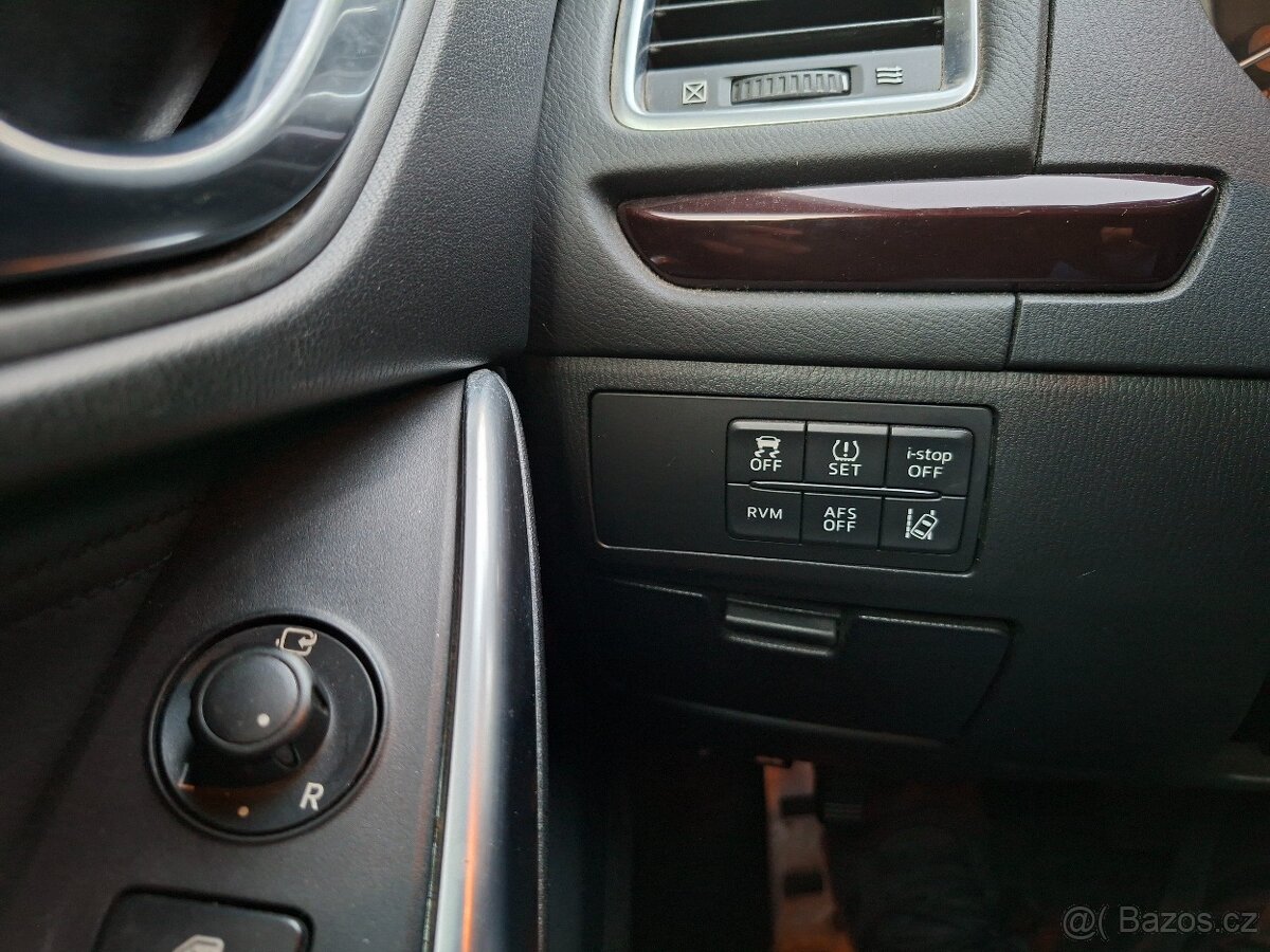 MAZDA 6 COMBI 2,2 SKYACTIVE-D 129 kW AUT. TOP REVOLUTION - 10