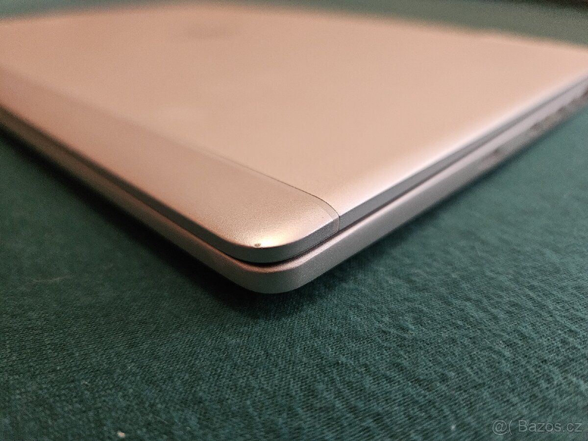 Prémiový HP EliteBook x360 830 G6 – Elegantní kovový - 10