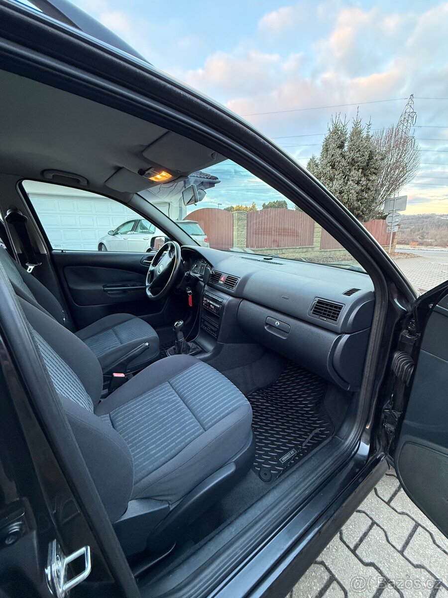 Škoda Octavia 1.9 TDI 2005 66kW - 10