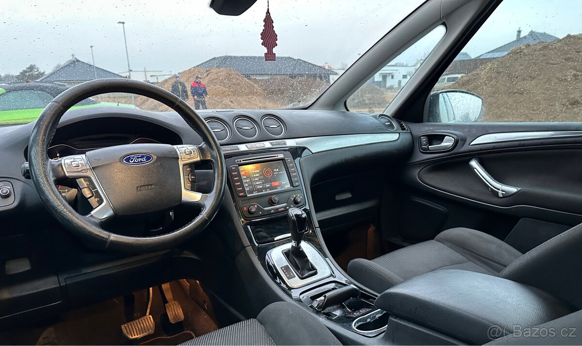 Prodám: Ford S-Max 2.0 TDCi R.V 2012 Facelift - 10