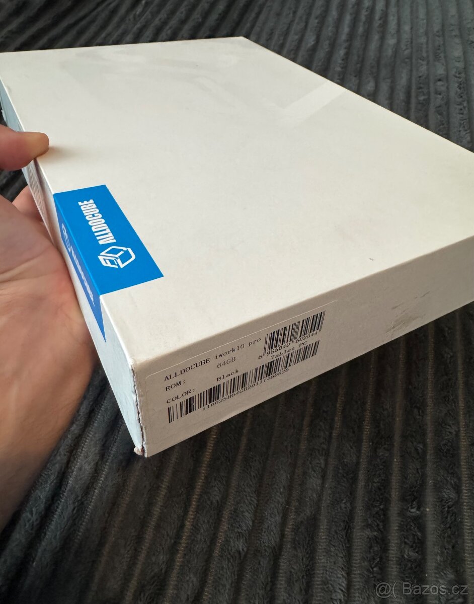 iWork 10 Pro 2 in 1 Tablet PC - 10