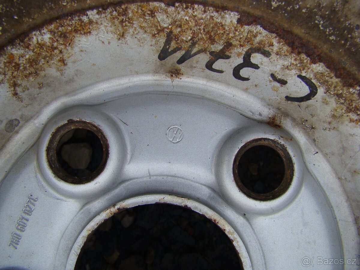 Sada 16" plechových disků 5x120 + zimní pneu Bridgestone - 10