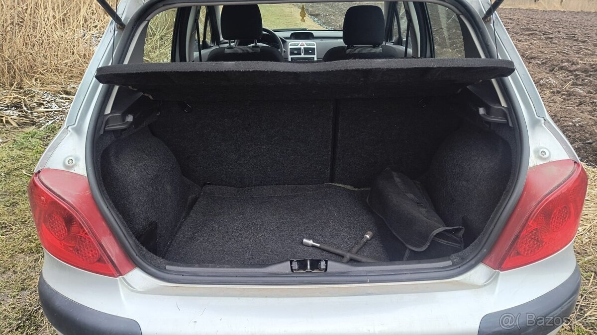 Peugeot 307, 1.6 16V - 10