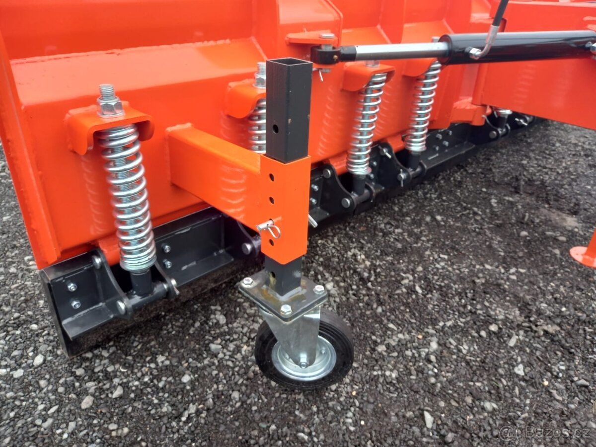 Čelní nakladač MT02 1600kg - 10