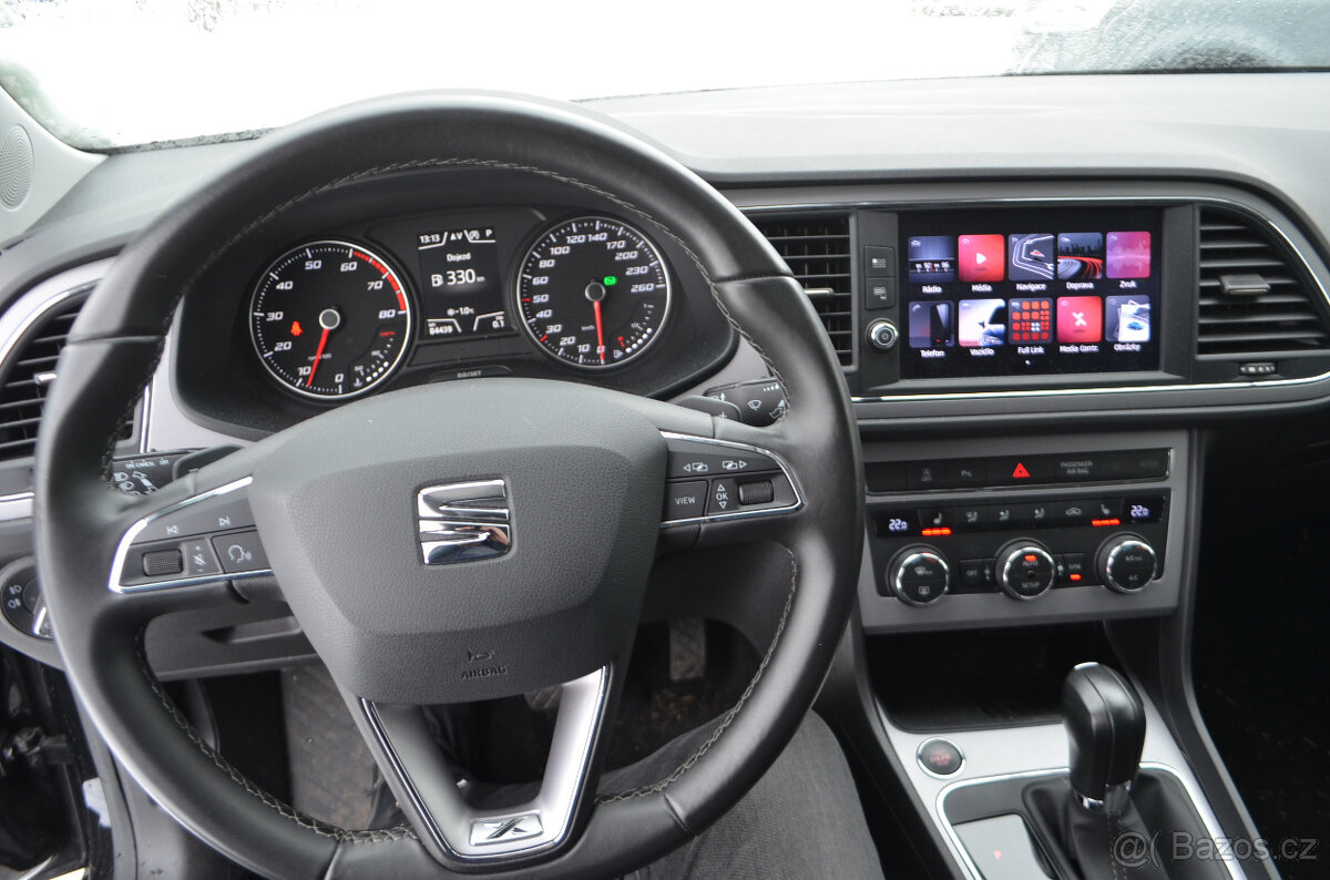 PRODÁM SEAT LEON FR 1.5TSI DSG ECELLENCE KOMBI TOP - 10