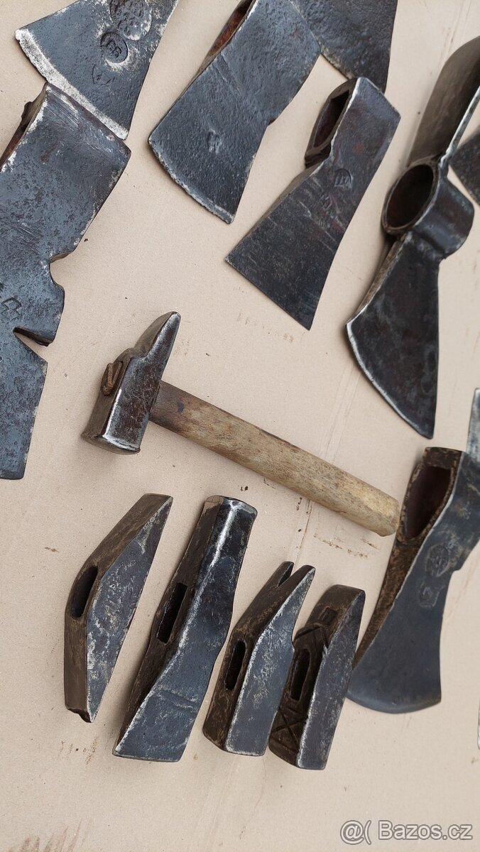 Sekera stará kladiva - rezervace do soboty - 10