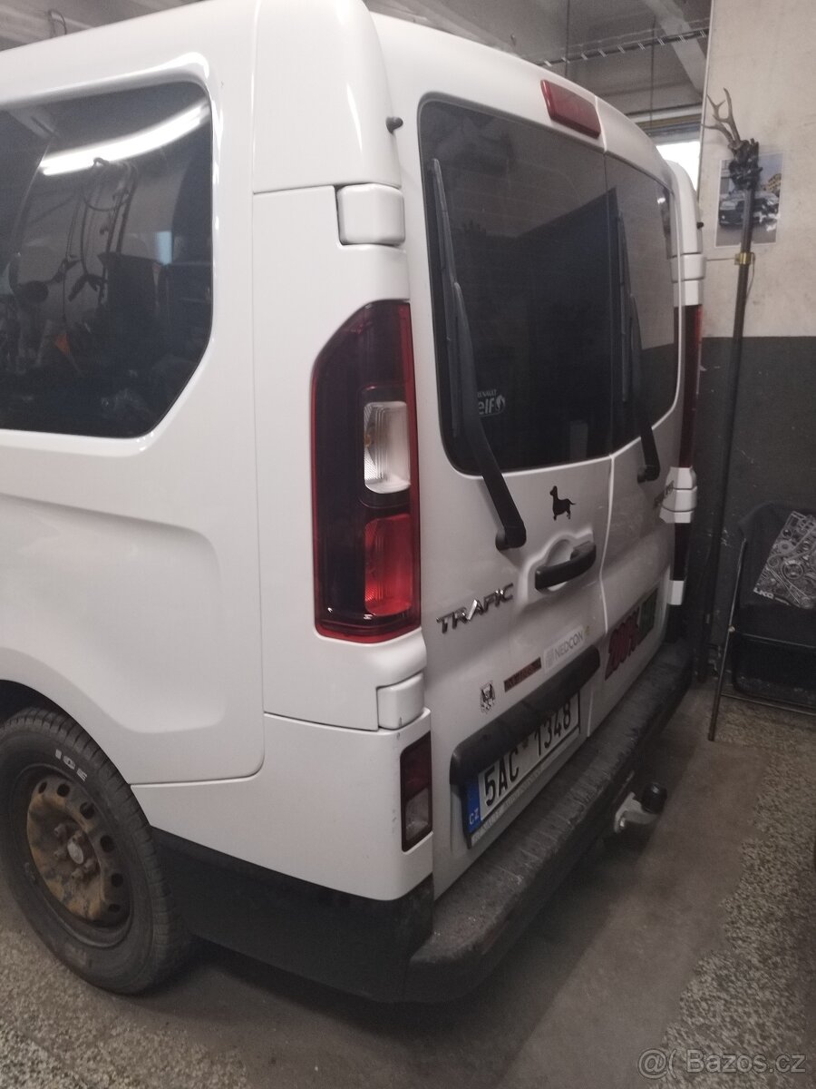Renautl trafic 1.6 - 10