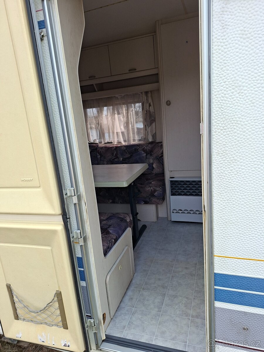 Prodám karavan Hobby na Melicich - 10