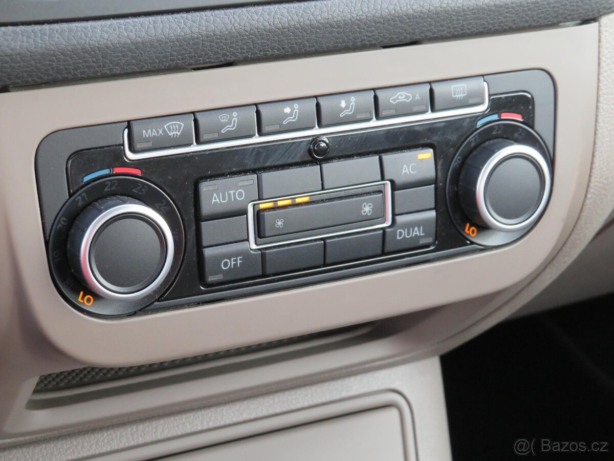 Volkswagen Golf Plus 1.6TDi , 66 kW nafta, 2011 - 10