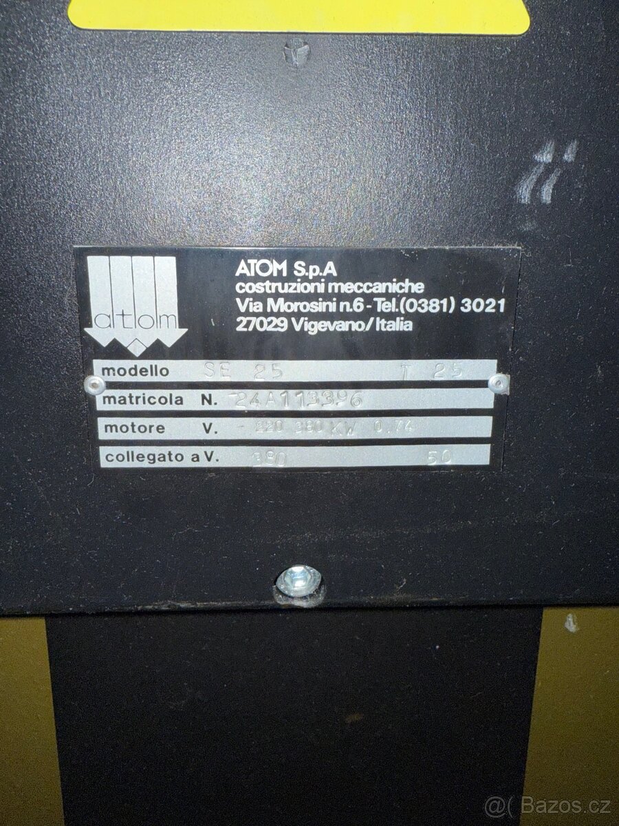 Atom SE25 vysekávací stroj Hydraulická řezačka Svit Sandt - 10