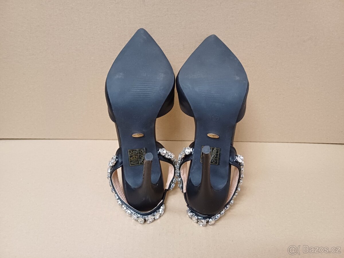 Černé lodičky volná pata vel.37 - 10