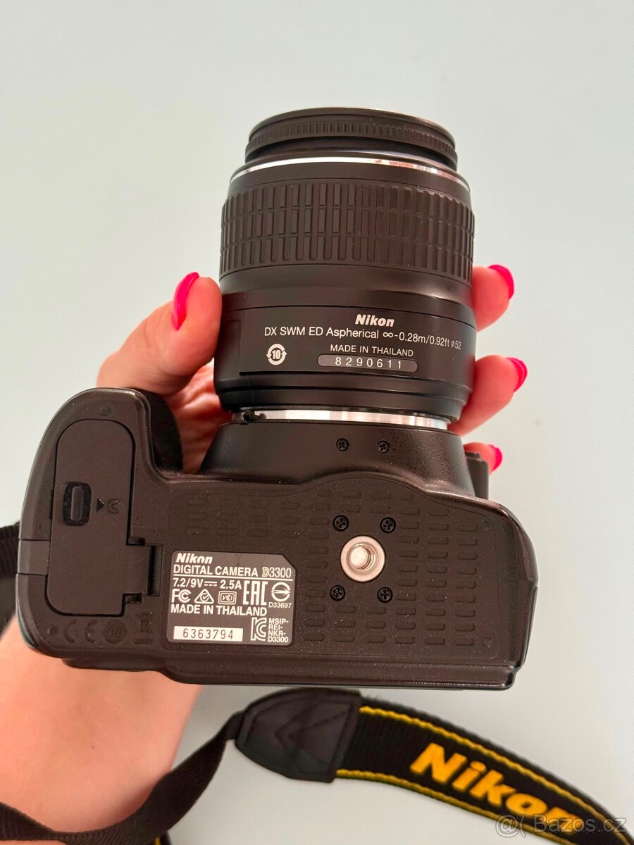 Nikon D3300 + 3 objektivy + příslušenství - 10