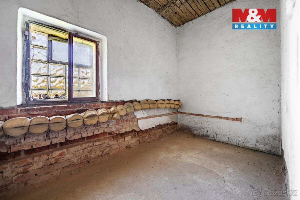 Prodej zemědělské usedlosti s pozemkem 14 537m², Mrákov - 10