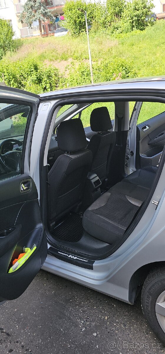 Peugeot 308 - 10