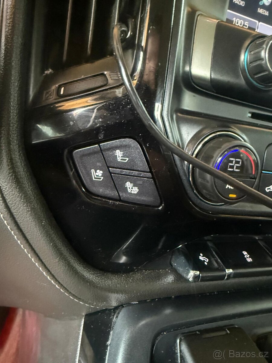 Chevrolet Silverado Z71 Black Widow - 10