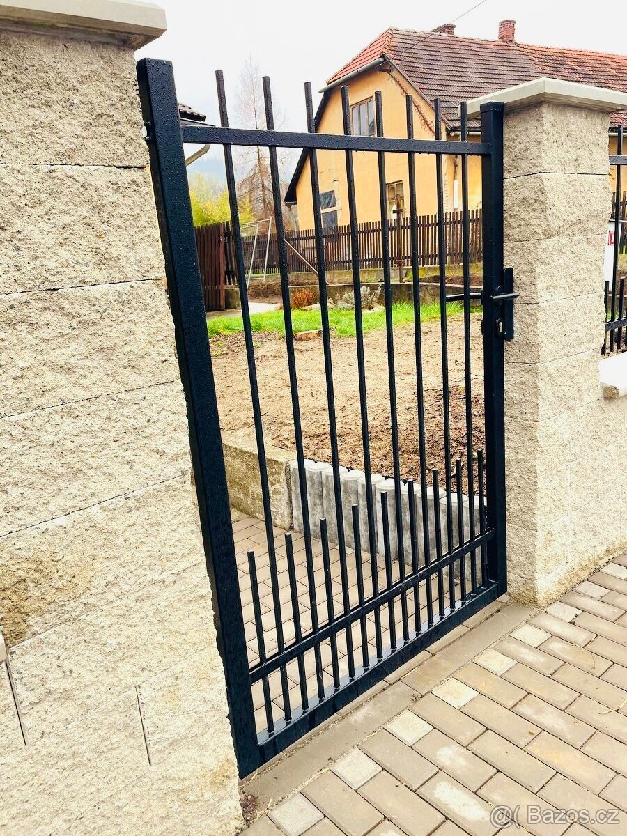 Kovaný Plot - 10