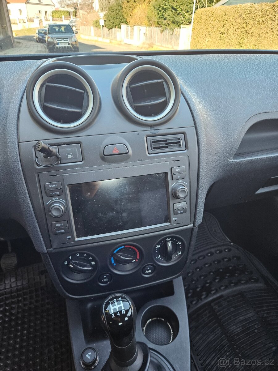 Ford Fiesta 1.4 59kw - 10