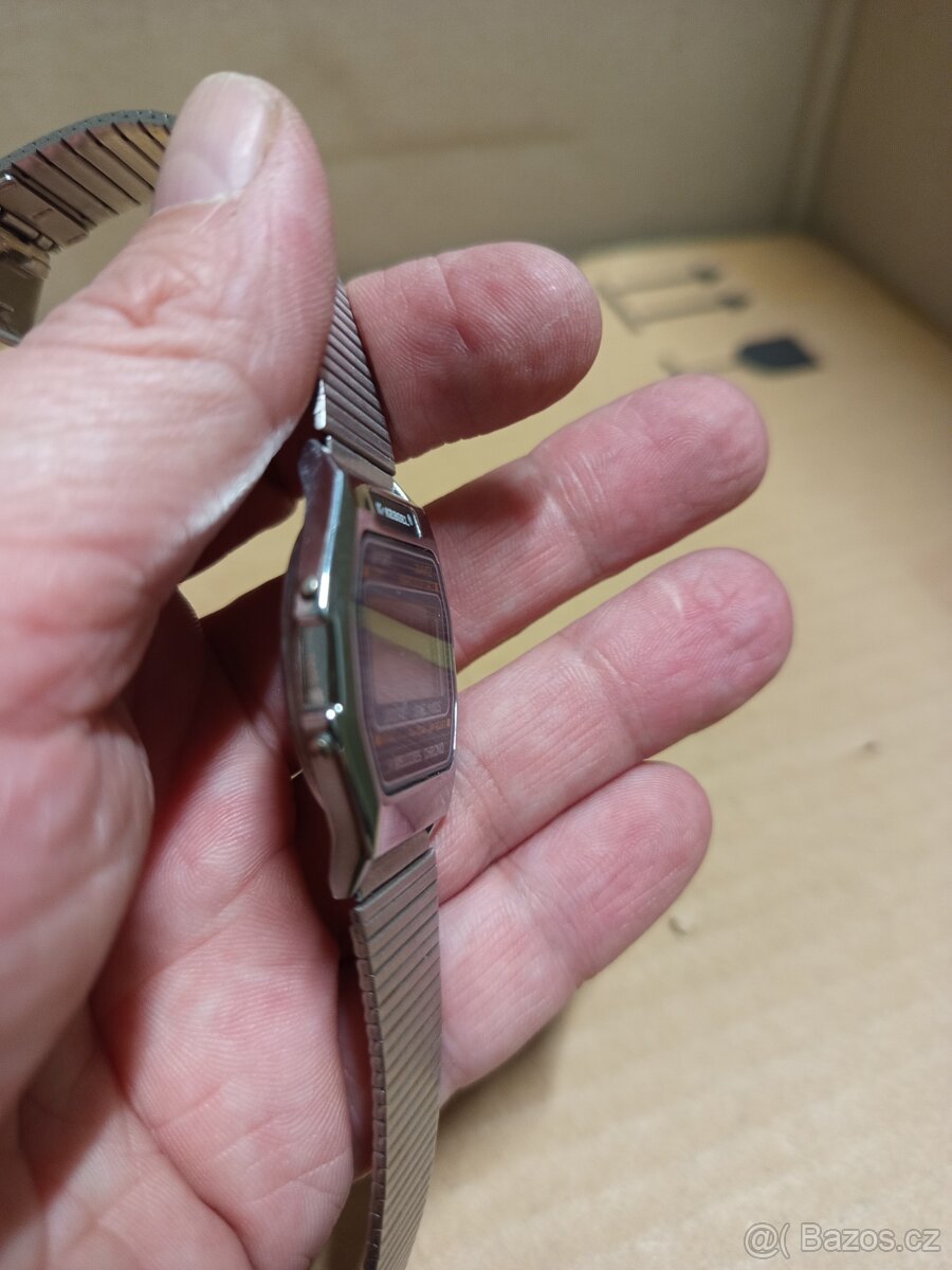 Digitální hodinky Kessel - 10