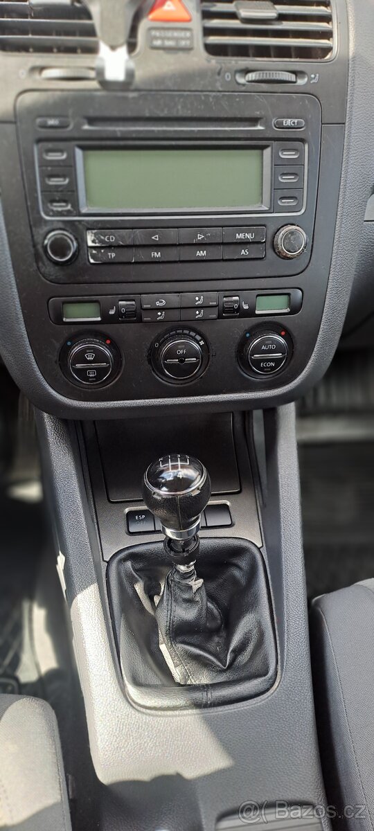 Volkswagen Golf 1.4i 55kW COMFOTLINE - 10