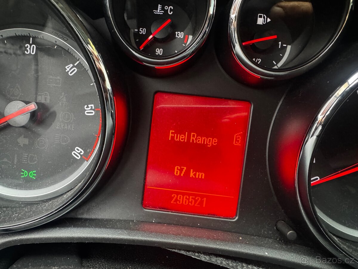 Opel Astra j 1.7cdti - 10