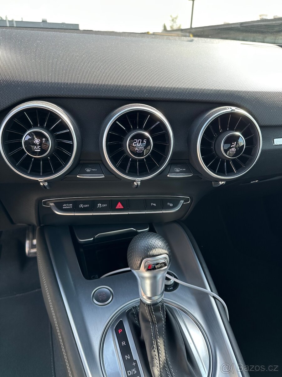 Audi TT 40 TFSI S-line + Competition - 10