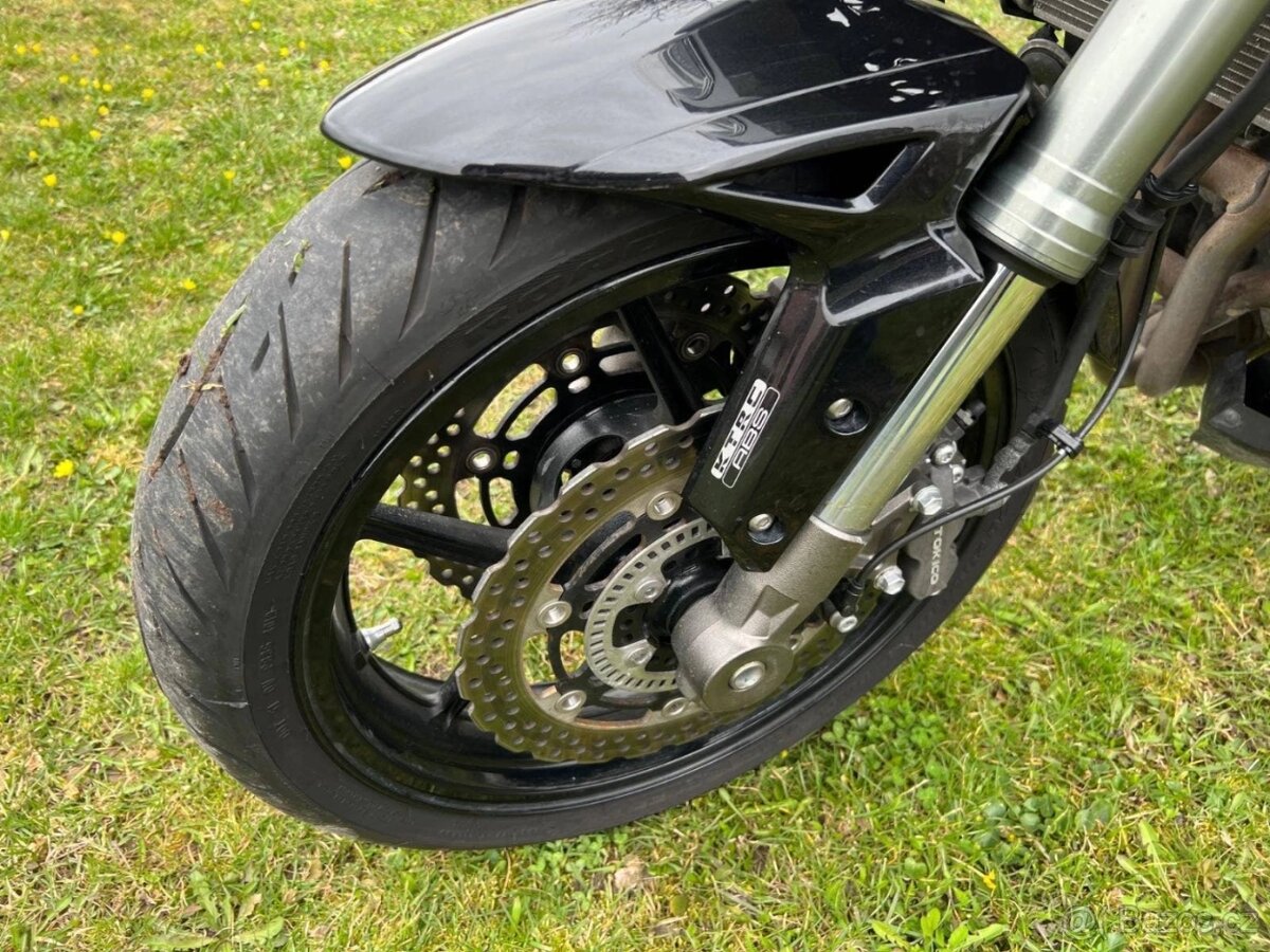 Kawasaki Versys 1000 - 10