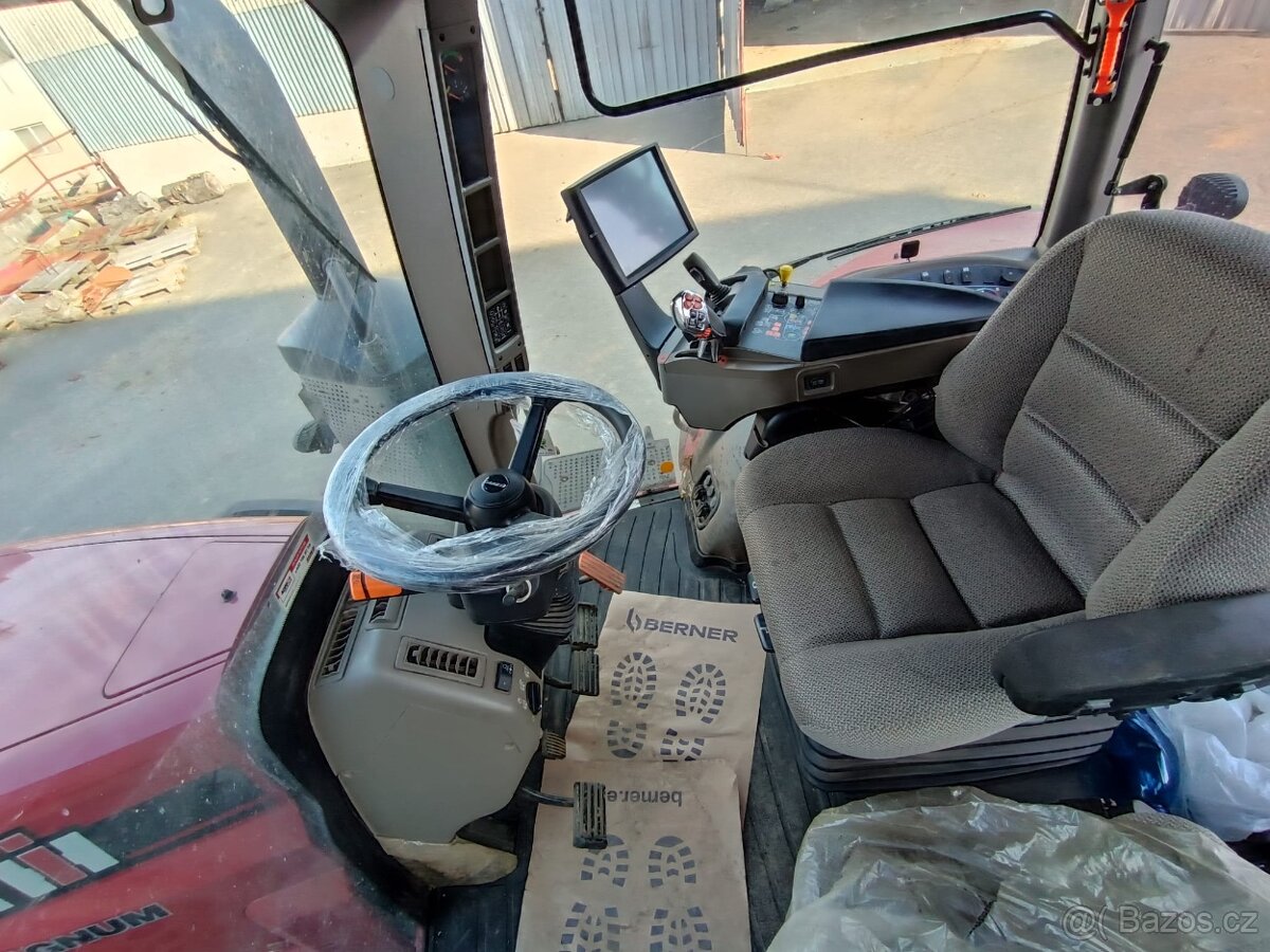 Case MAGNUM 340 - 10