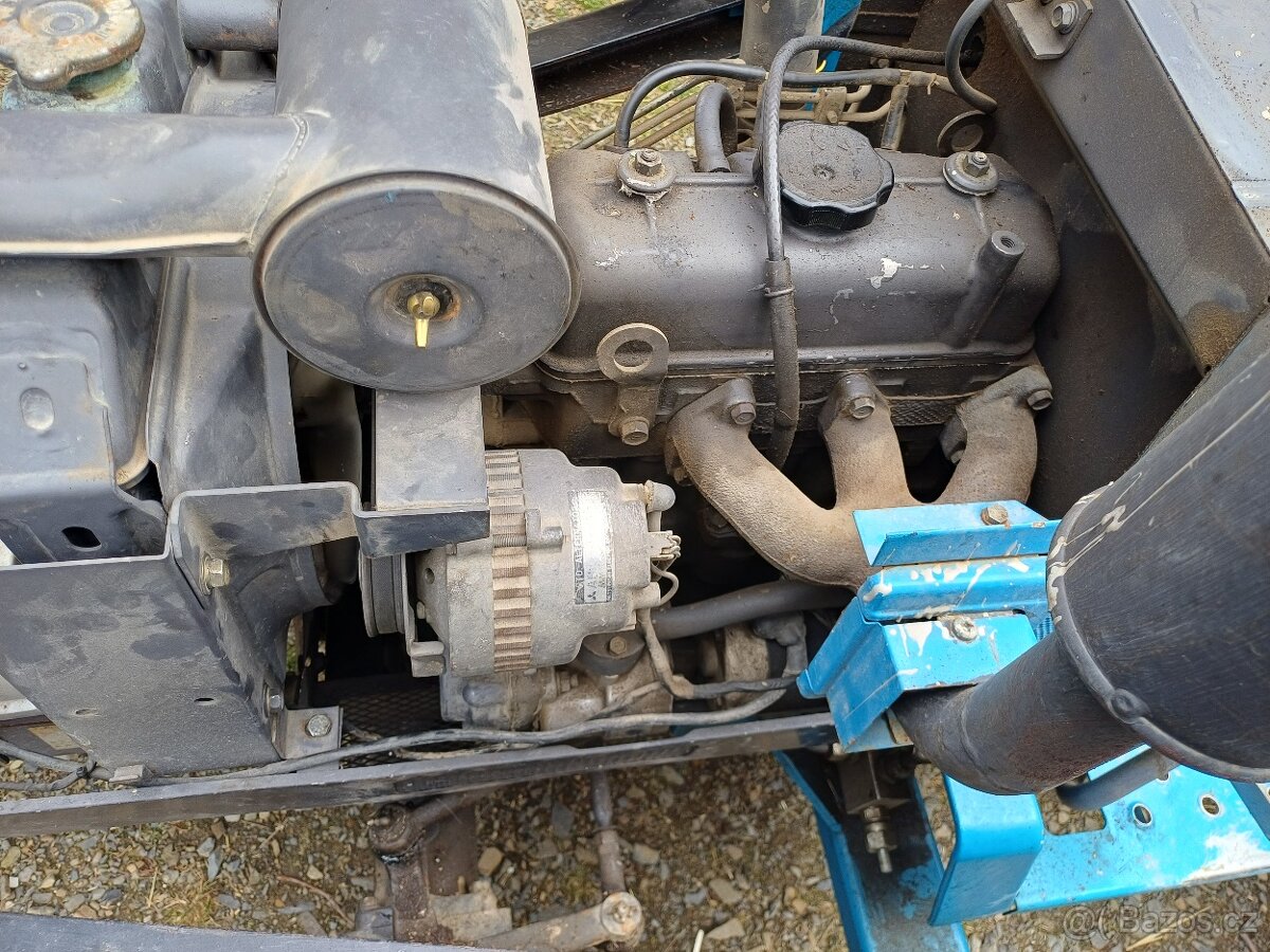 Malotraktor Mitsubishi 16HP - 10