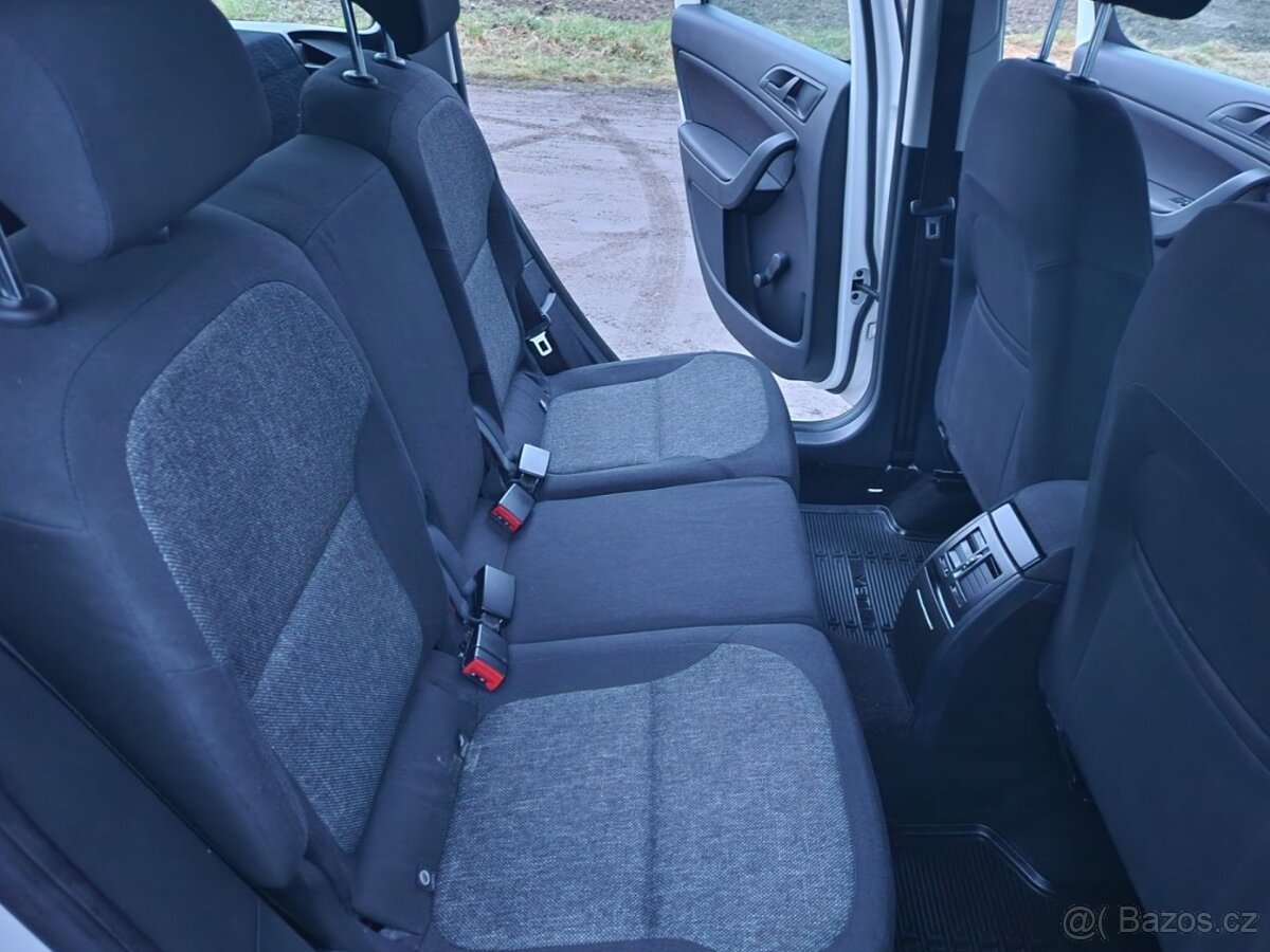 Škoda Yeti 1.2 TSI /77 KW - 10