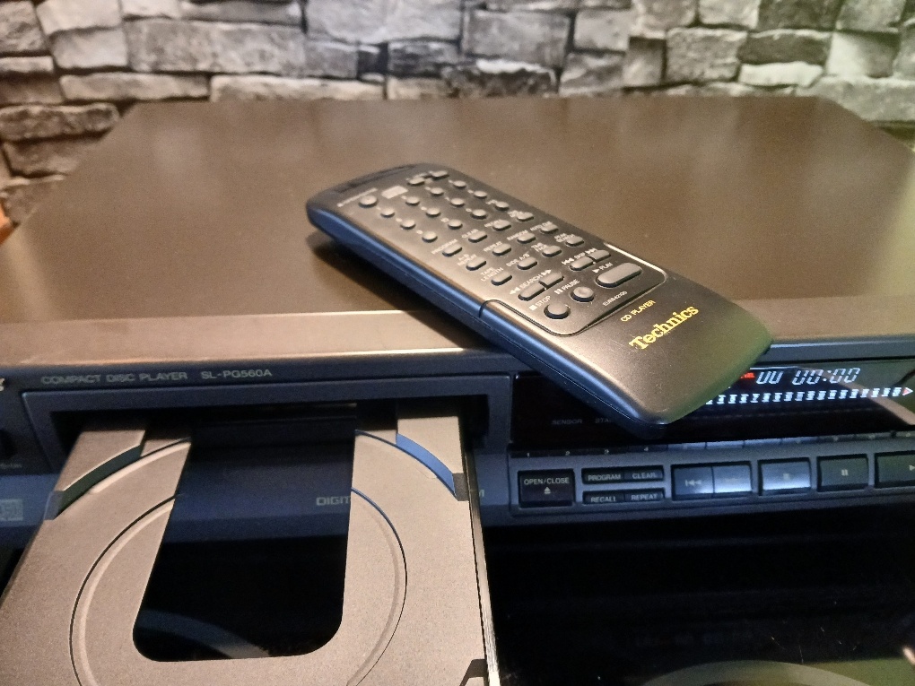 TECHNICS SL-PG560A, TOP STAV - 10