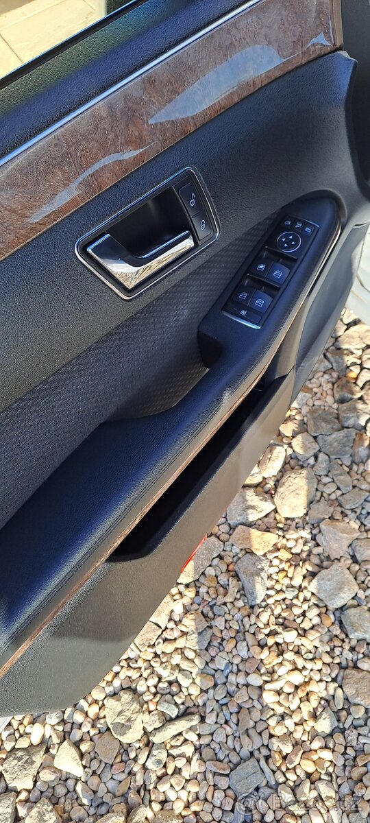 Mercedes-Benz Třídy E 220 CDI 125kW ELEGANCE - 10