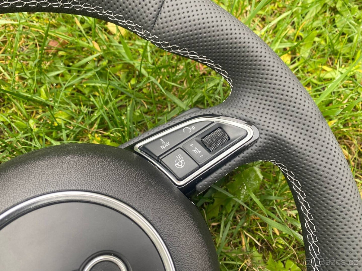 VYHRIVANY AUDI VOLANT - ZREZANY - PERFOROVANA KUZE - 10