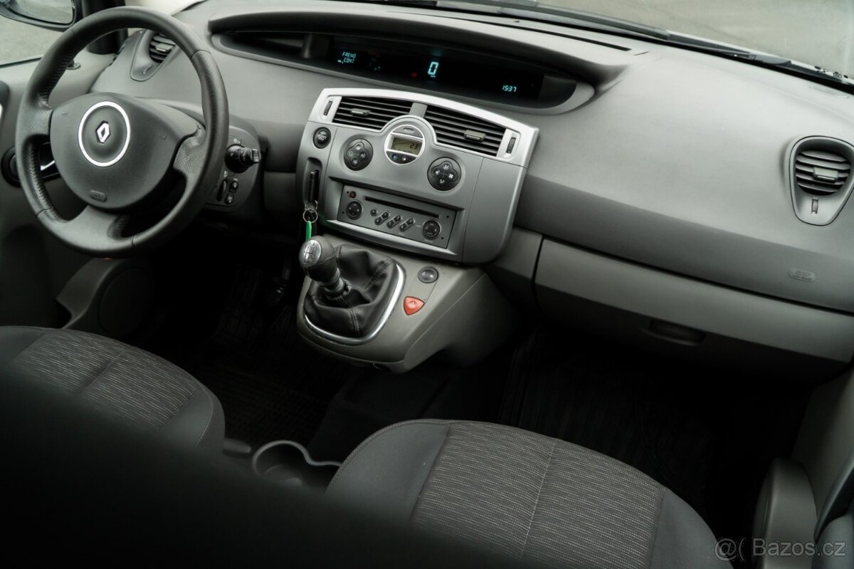 Renault Scénic 1.5DCI - 10