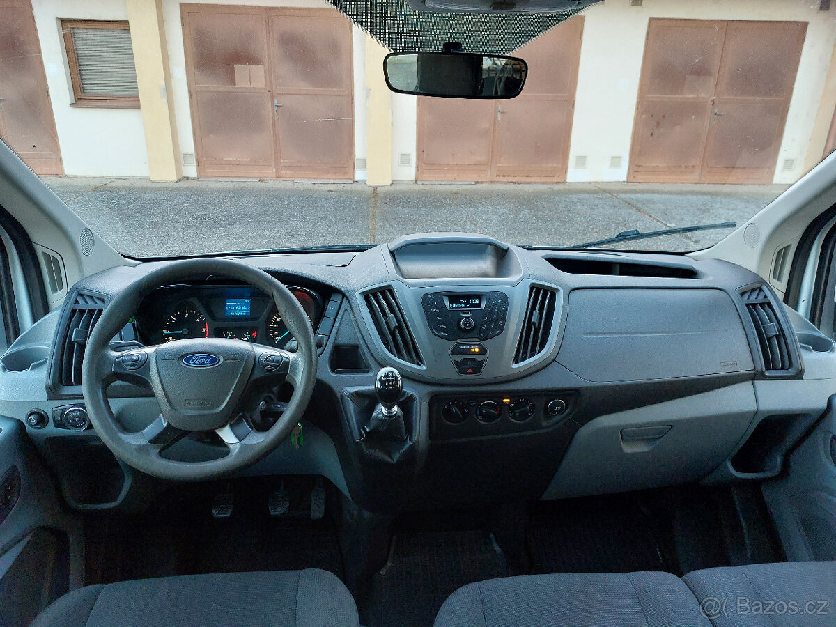 Ford Transit 2.0 TDCi 96kw VALNÍK 7 míst r.v. 2017 - 10