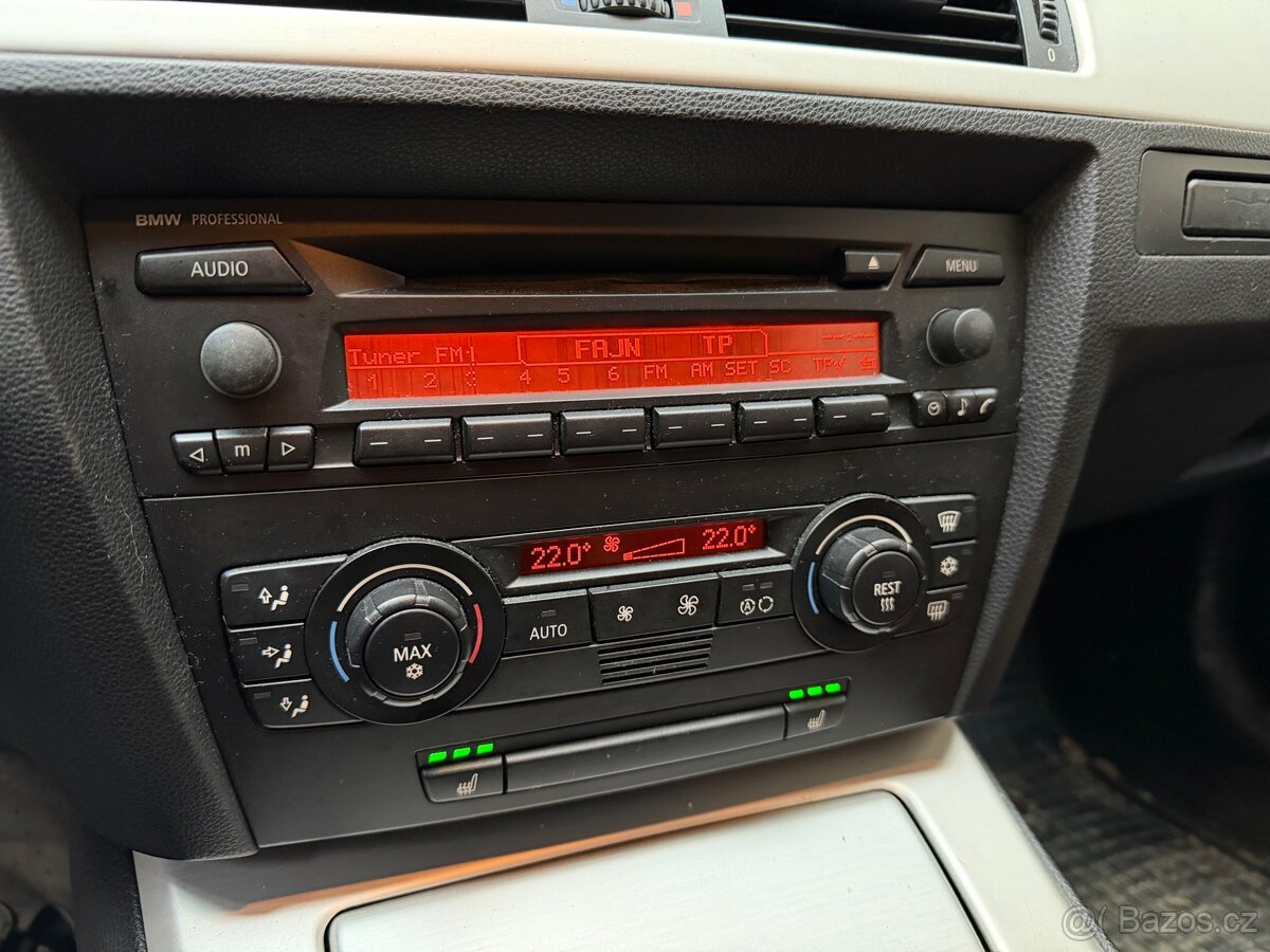 Bmw e91 320d po dilech - 10