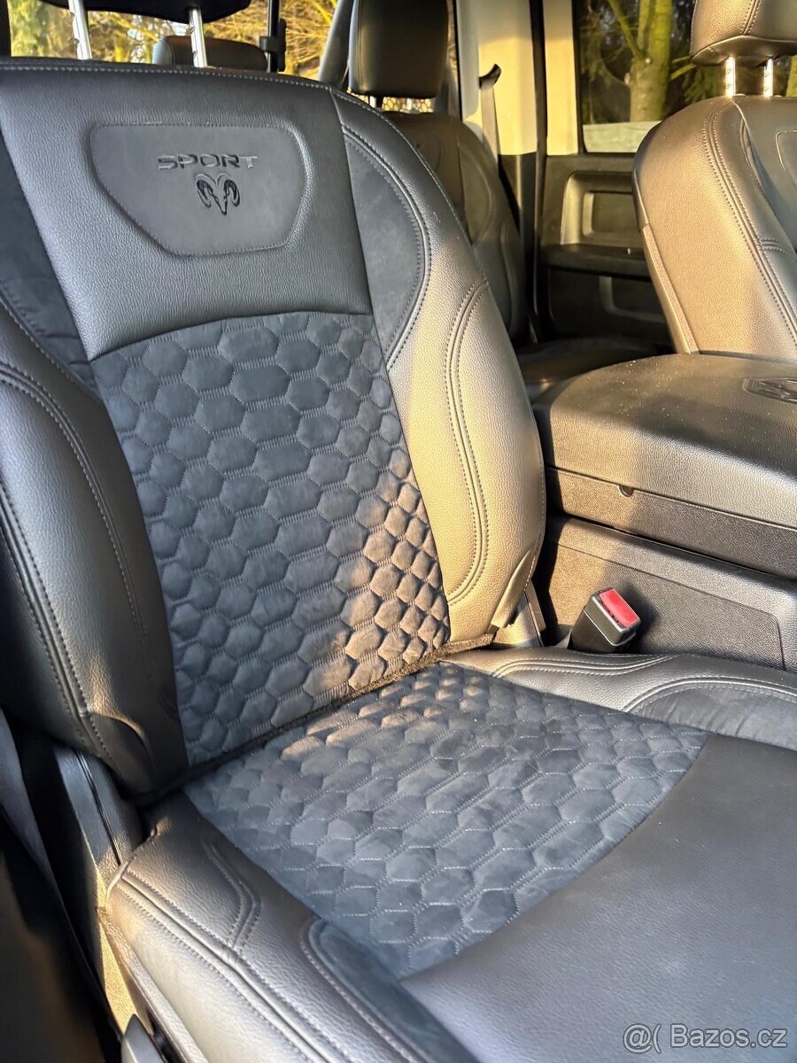 Dodge Ram 1500 Classic 5.7Hemi 2019 verze MONSTER - 10