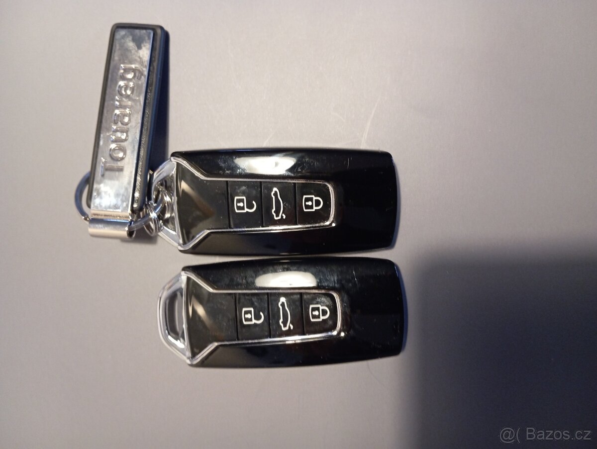 VW TOUAREG NOMÁD - 10