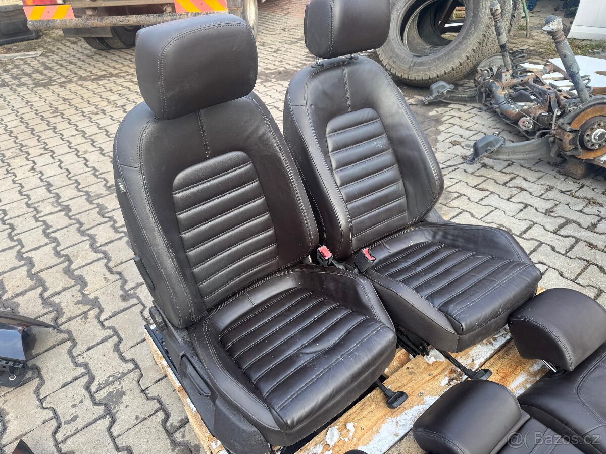 sedačky volkswagen passat B7 combi -kůže - 10