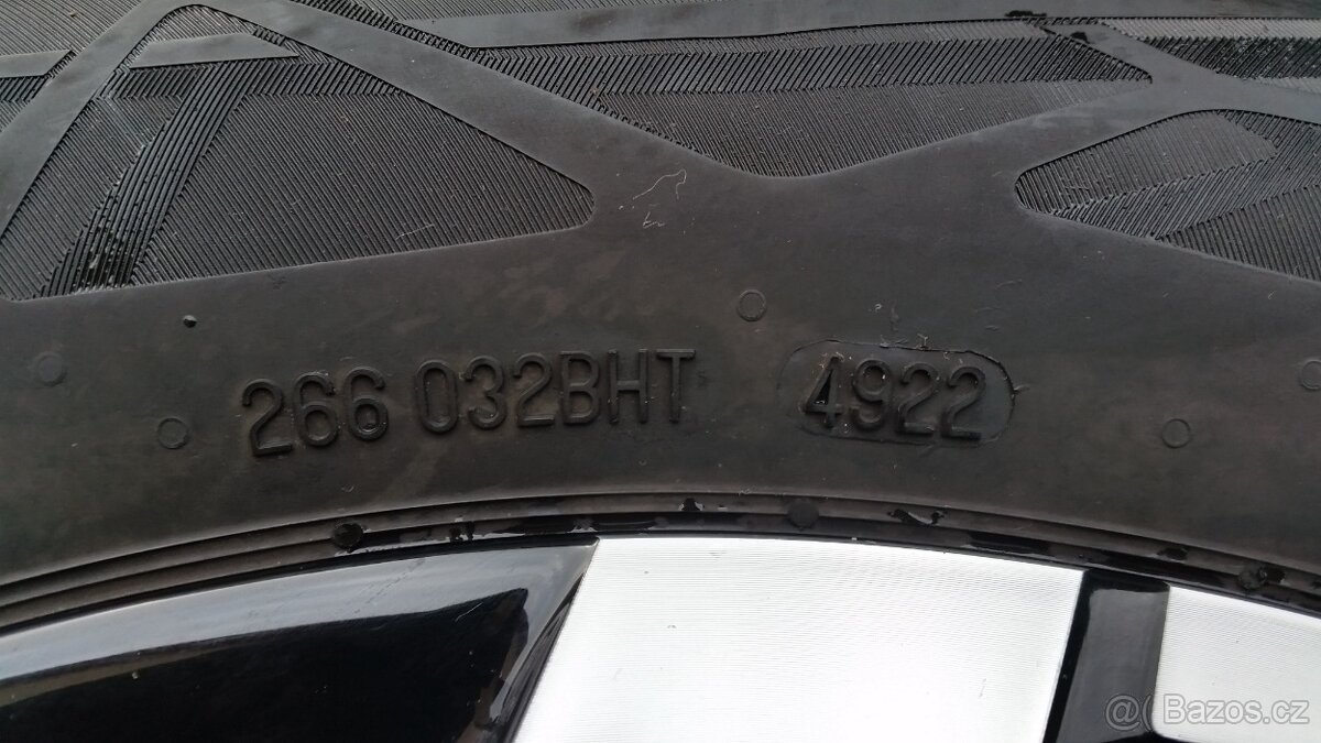 Letní sada DACIA DUSTER R17 pneu 215/60/17 - 10