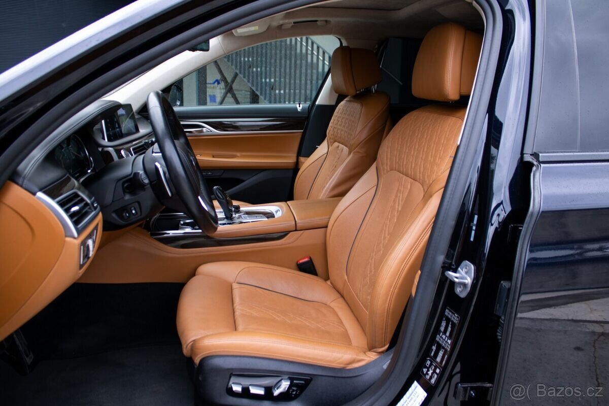 BMW Rad 7 750Li xDrive A/T 2018 - 10