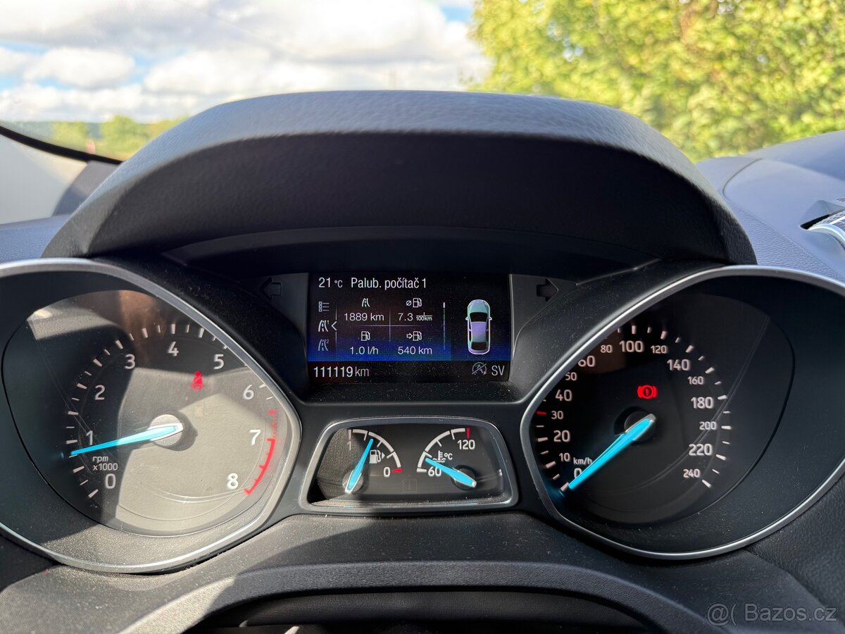 Ford kuga - 10