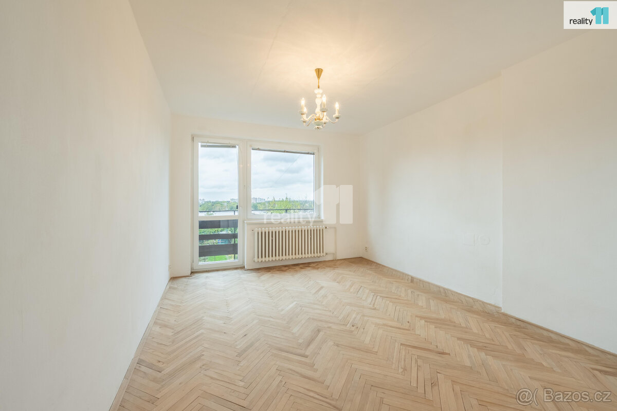 Rodinný řadový dům se zahradou u Milíčovského lesa, Praha 4 - 10