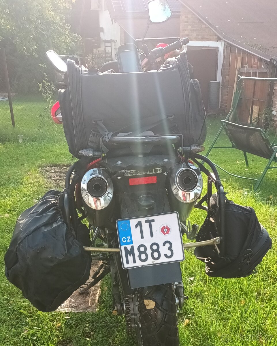 Aprilia Pegaso 650 trail - 10