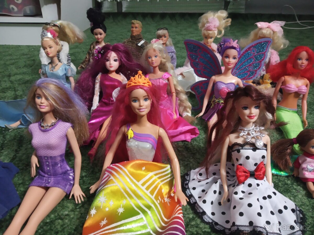Panenky Barbie,auto, kůň...obrovská sbírka - 10