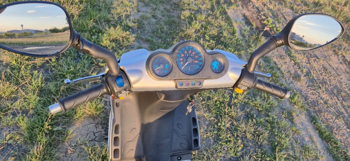 Peugeot Speedfight II - 10