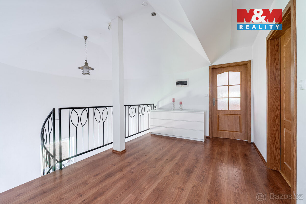 Prodej rodinného domu ve Zbinohách - 10