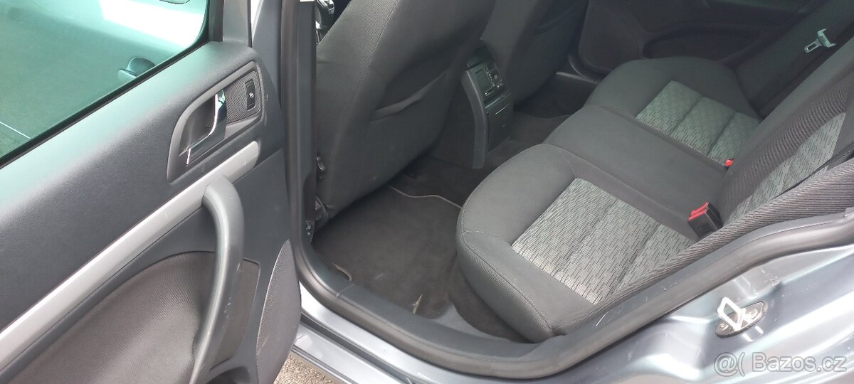 Octavia 1.2 Tsi rok 2013 - 10