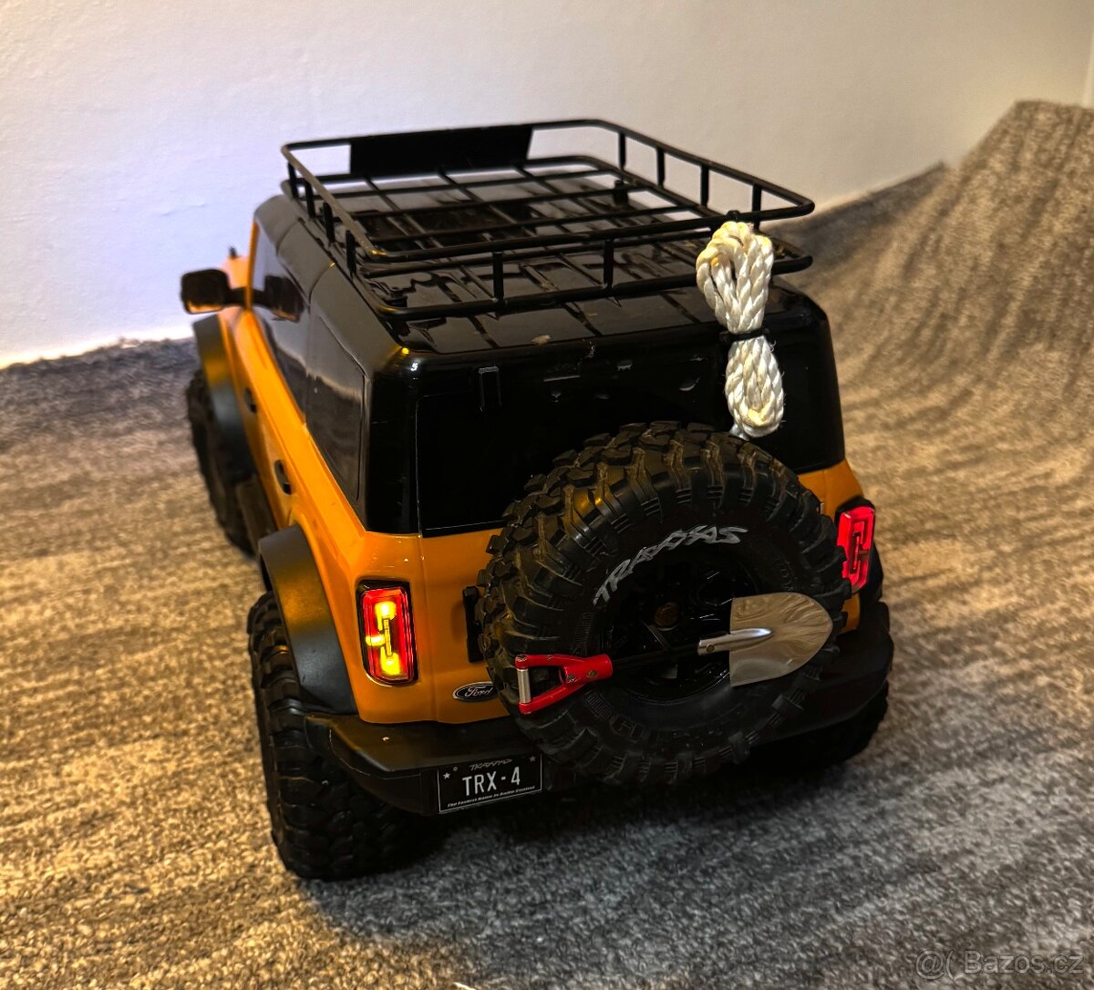 Traxxas TRX-4 Ford Bronco 1:10 - 10