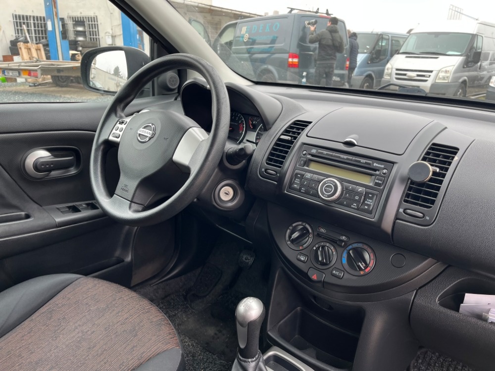 Nissan Note 1.6i Acenta - 10