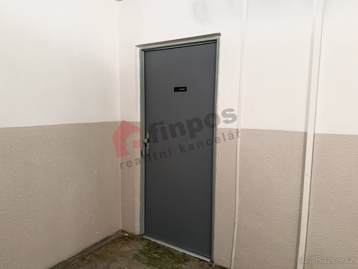 Pronájem bytu 2+1 41m2, Třebízského - 10